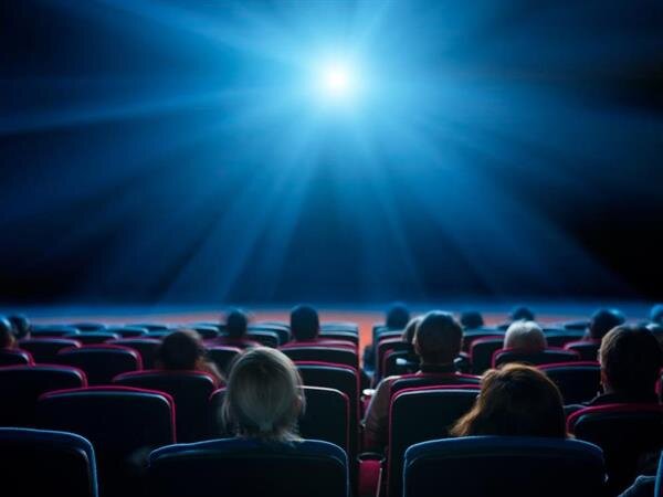 پاییز امسال 3 میلیون نفر به سینما رفتند/ فروش 71 میلیاردی سینما