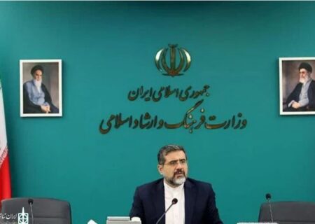 تاکید وزیر ارشاد بر ضرورت تدوین سند تئاتر