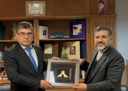 وزیر فرهنگ: تفاهم و توافقات سینمایی میان ایران و ازبکستان انجام شده است