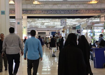 گزارش تصویری/ اولین روز از سی‌ و پنجمین نمایشگاه بین‌المللی کتاب تهران