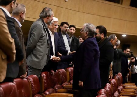 از حضور پررنگ اهالی دولت در سینمای جشنواره تا استقبال منتقدان از «زیبا صدایم کن»