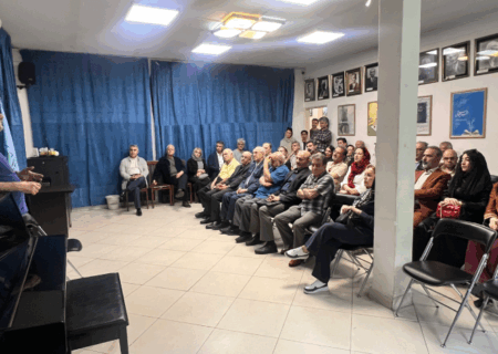 گنجه‌ای: هنرمندان قدر خود و این گردهمایی‌ها را بدانند
