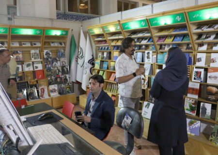 پرفروش‌ترین کتاب‌های انتشارات بنیاد سینمایی فارابی در نمایشگاه کتاب تهران معرفی شدند