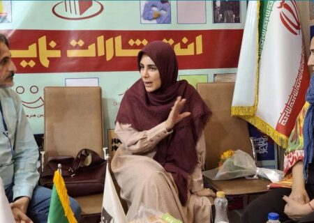 حمایت از تالیف و ترجمه هنرمندان راه ترمیم رابطه آنها با انتشارات نمایش است